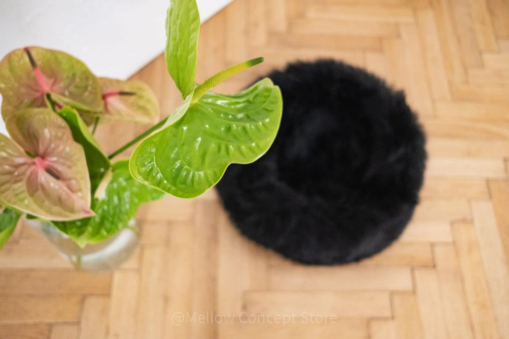 Round Natural Sheepskin Pet Bed - Black