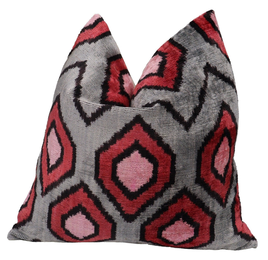 Canvello Luxury Decorative Gray Square Pillows | 16 x 16 in (40 x 40 cm)